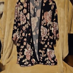 Belldini Black Floral Kimono Top